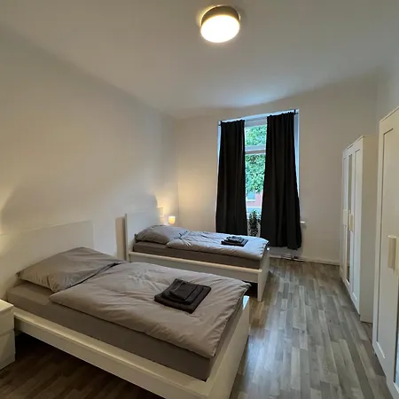 Three-Bedroom Apartment In Essen City Center Exterior foto