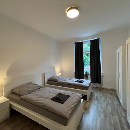 Three-Bedroom Apartment In Essen City Center Exterior foto