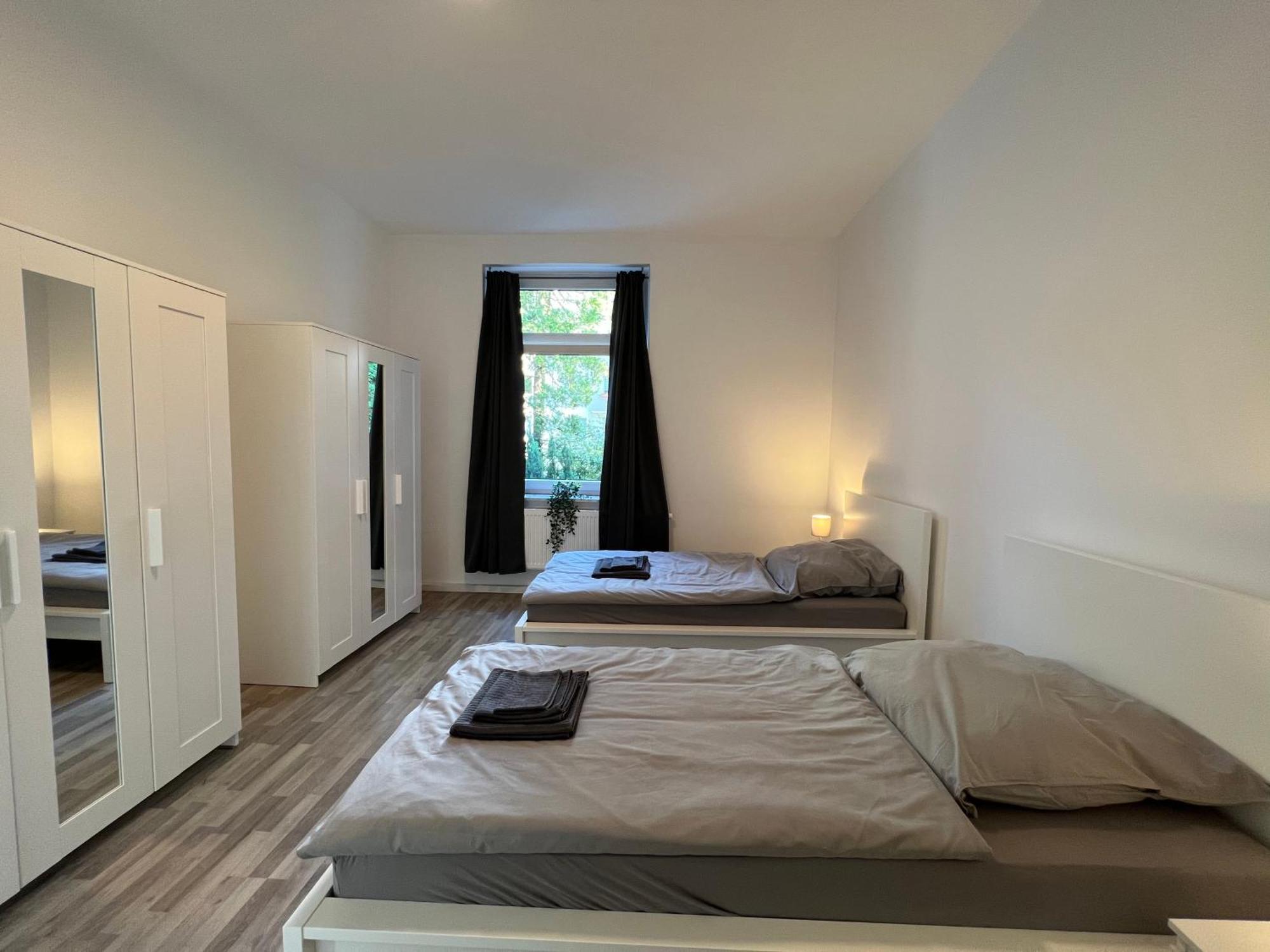 Three-bedroom In Center * Essen