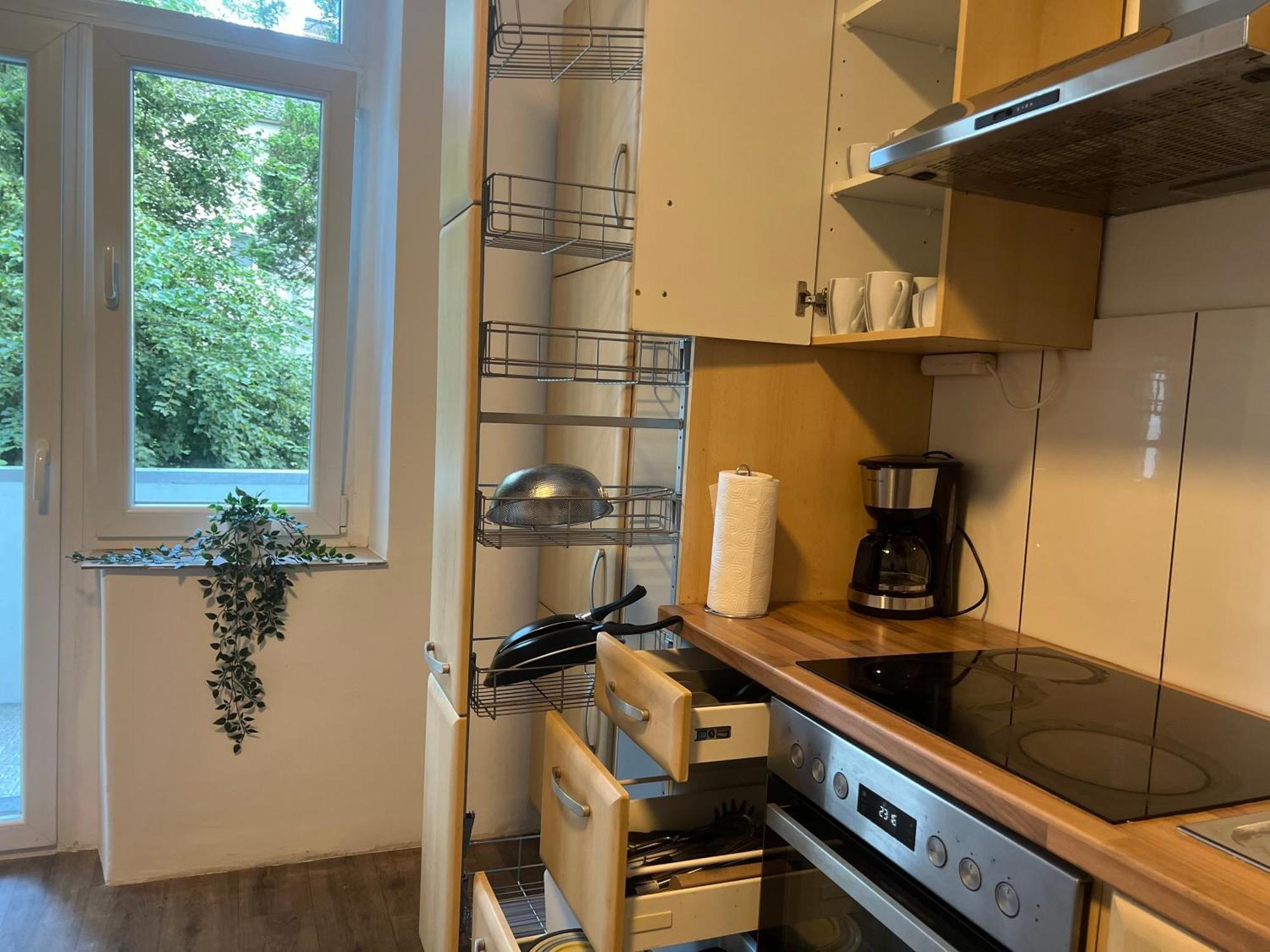 Three-bedroom In Center *